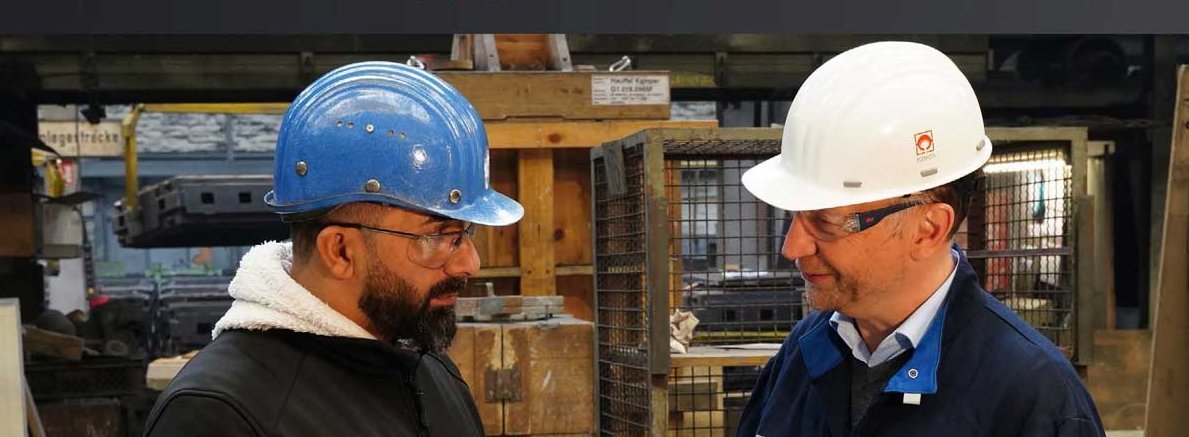 Foundry Practice 275 cover – featuring articles on the integration of Additive Manufacturing (3D) technology in casting filtration, the lightweight HOLLOTEX EG Runner ST for steel casting, FEEDEX* K applications on DISAMATIC moulding lines, fluoride emission-free feeding system solutions, and the Foseco Pro Module for MAGMASOFT® update 2023.